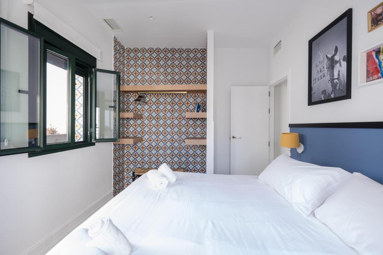Wello Apartments Sevilla Екстер'єр фото