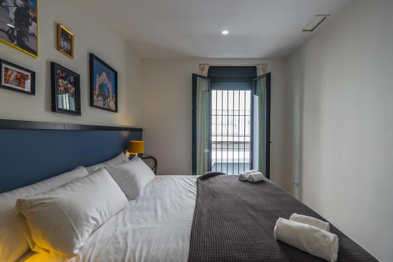 Wello Apartments Sevilla Екстер'єр фото