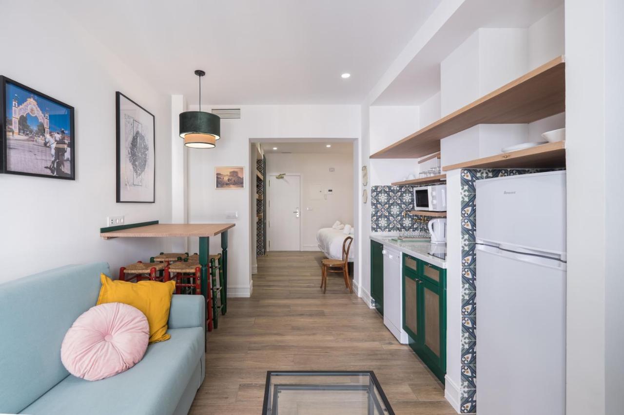 Wello Apartments Sevilla Екстер'єр фото